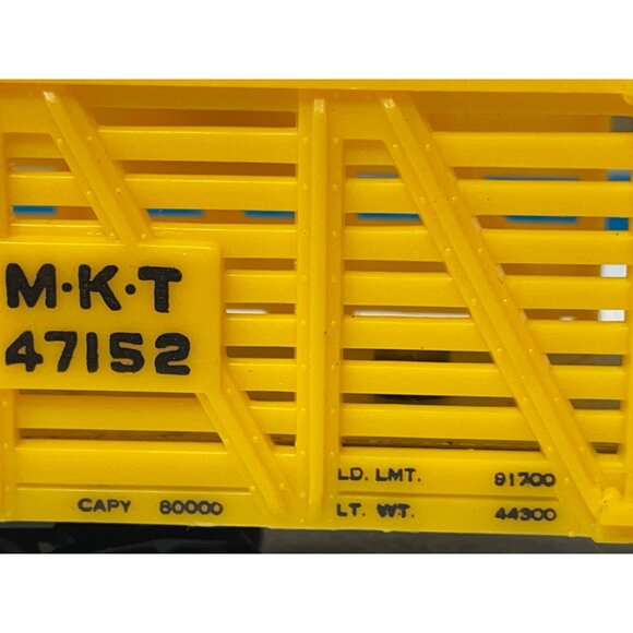Life-Like "The Katy" MKT 47152 Yellow Boxcar Train Model With Original Packaging - Picture 4 of 11